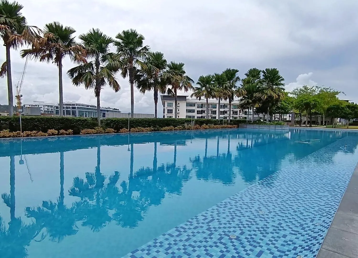 Ezyhouz - Imago The Loft Apartment Kota Kinabalu