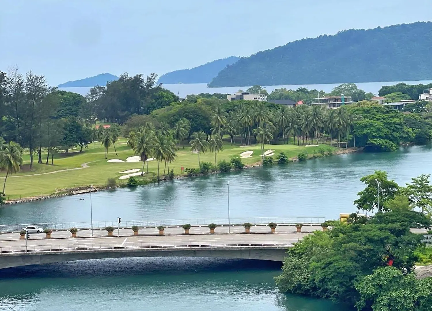 Ezyhouz - Imago The Loft Apartment Kota Kinabalu 0*,