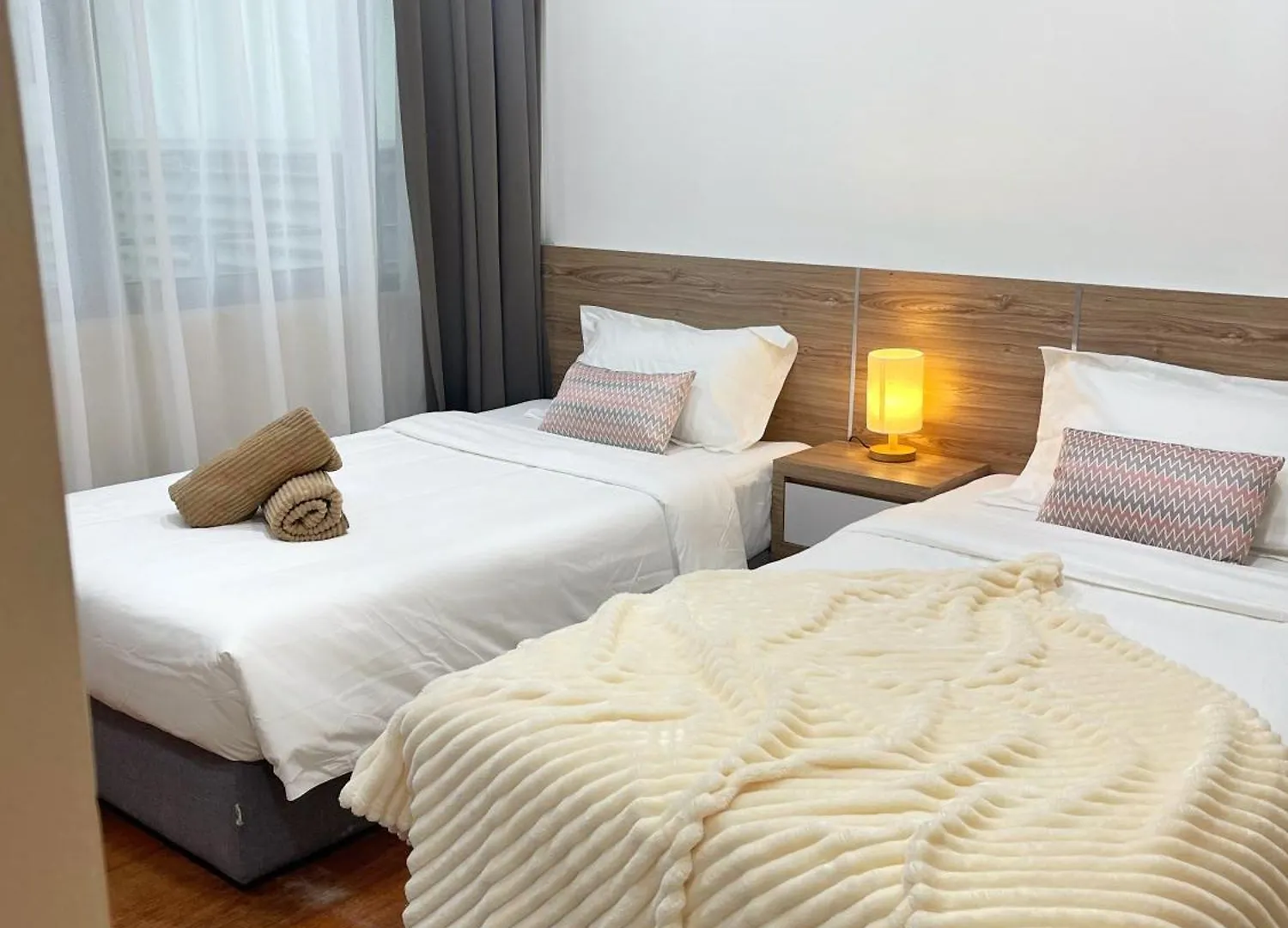 Ezyhouz - Imago The Loft Apartment Kota Kinabalu
